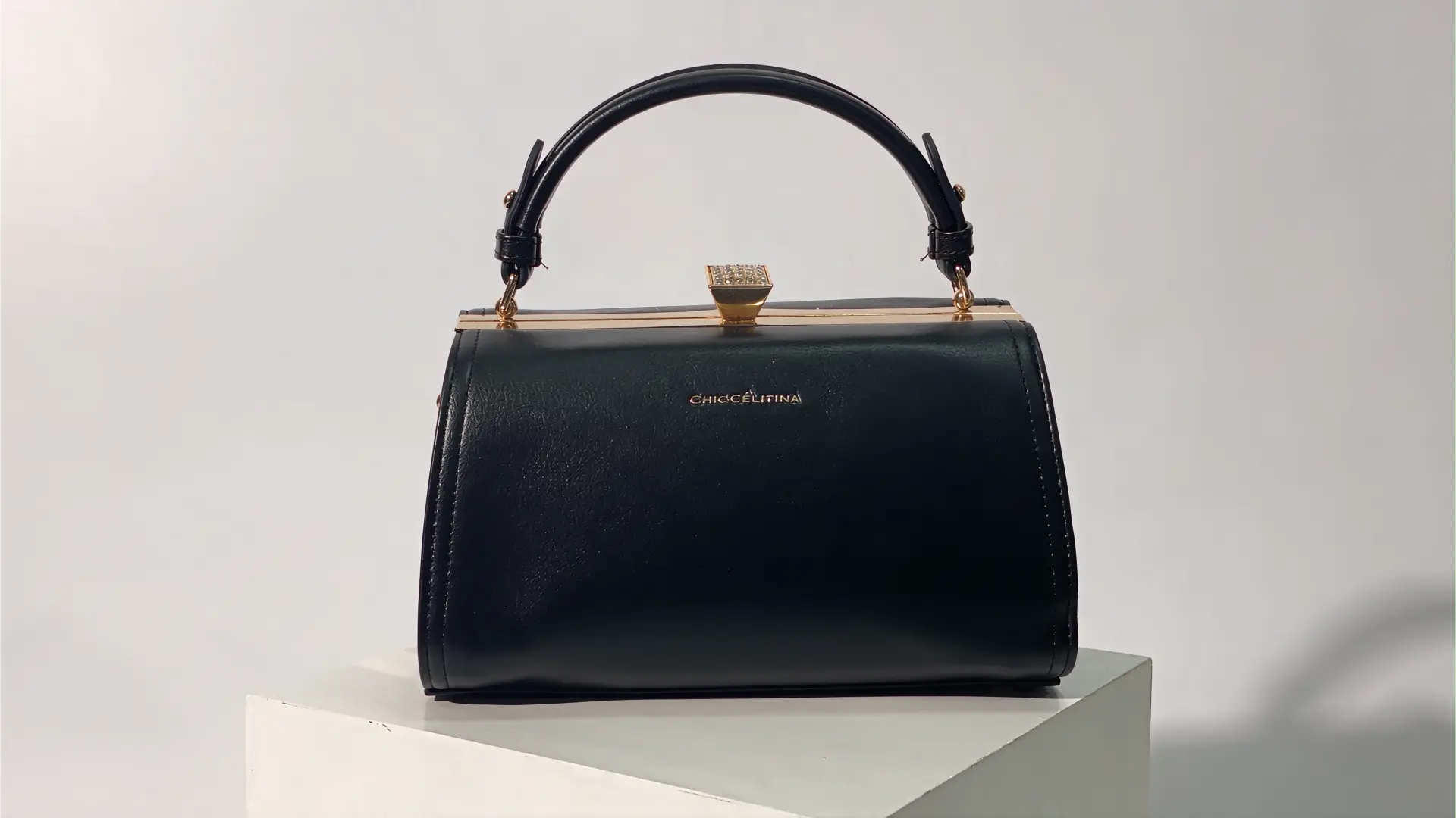 Bolso Negro de CHIC CÉLITINA PARIS en negro intenso con asa superior